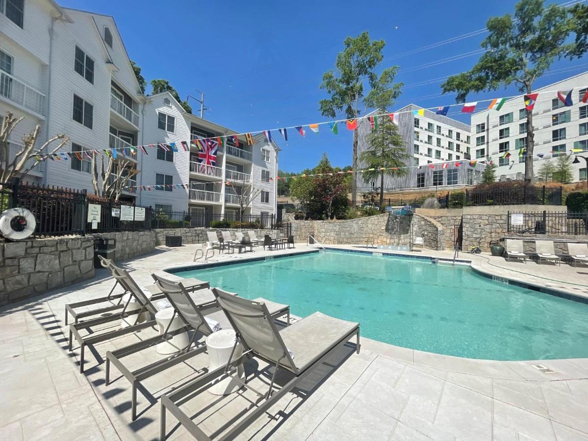 Hotel Indigo Atlanta Vinings By Ihg Smyrna Eksteriør billede