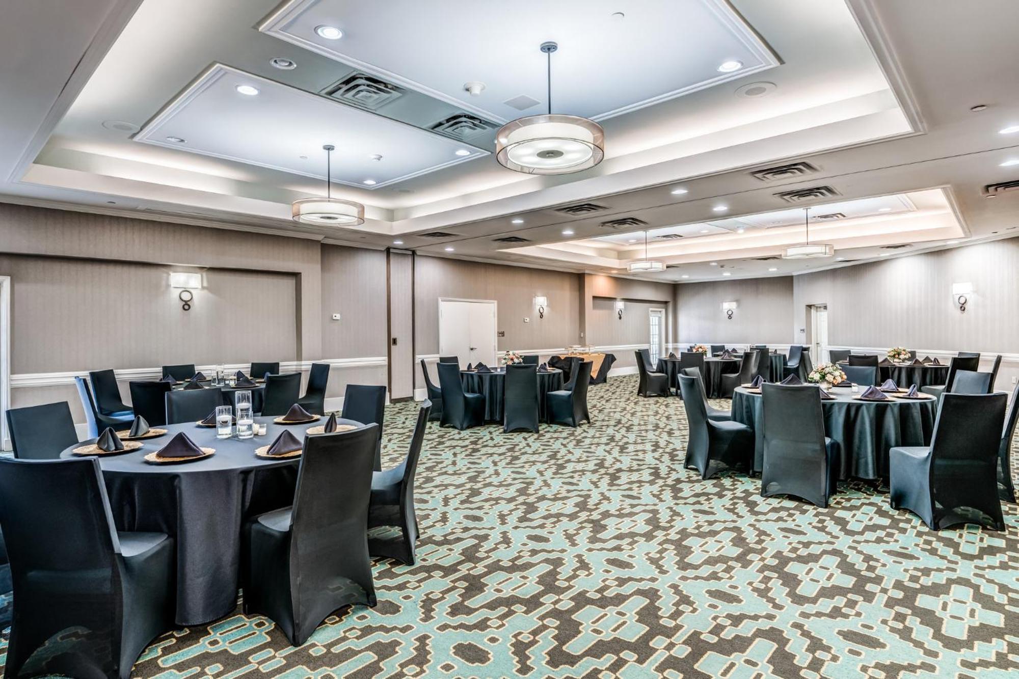 Hotel Indigo Atlanta Vinings By Ihg Smyrna Eksteriør billede