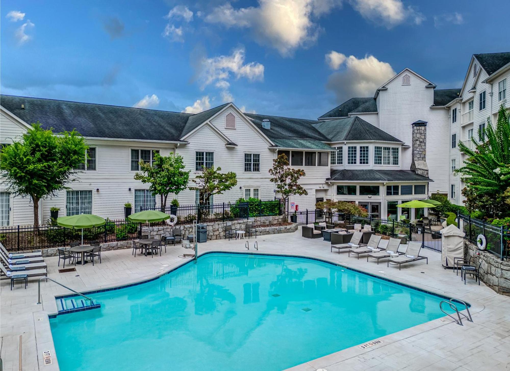 Hotel Indigo Atlanta Vinings By Ihg Smyrna Eksteriør billede
